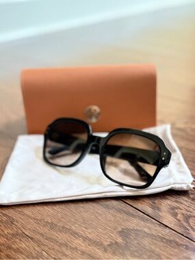 Tory Burch Black Sunglasses with Case